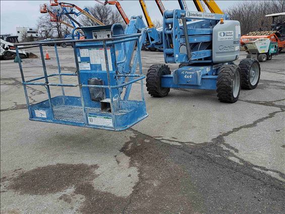 2012 Genie Z-45/25J IC Boom Lift