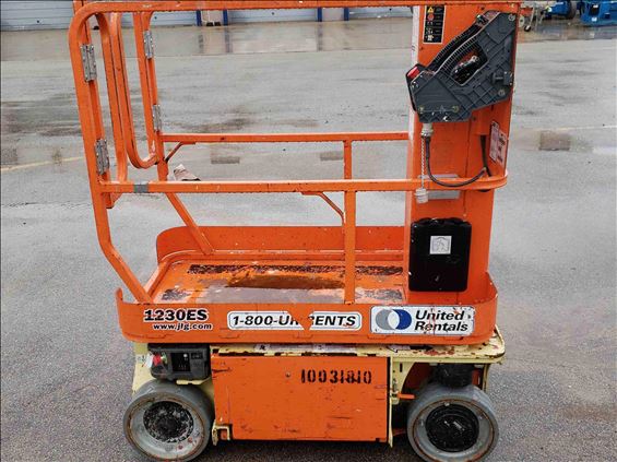 2012 JLG 1230ES Scissor Lift
