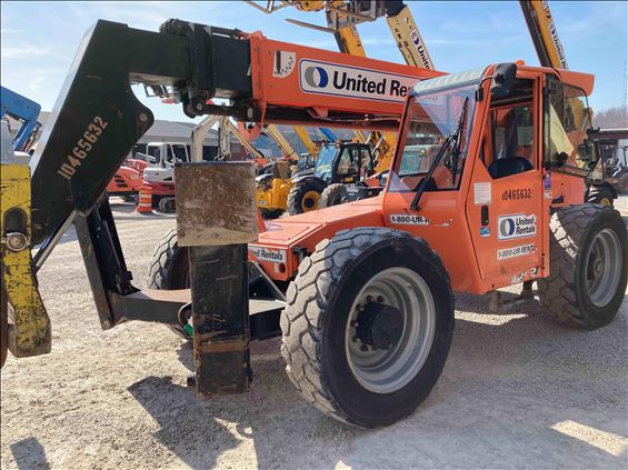 2016 SKYTRAK 10042 Rough Terrain Forklift