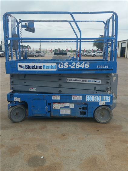 2013 Genie GS-2646 Scissor Lift