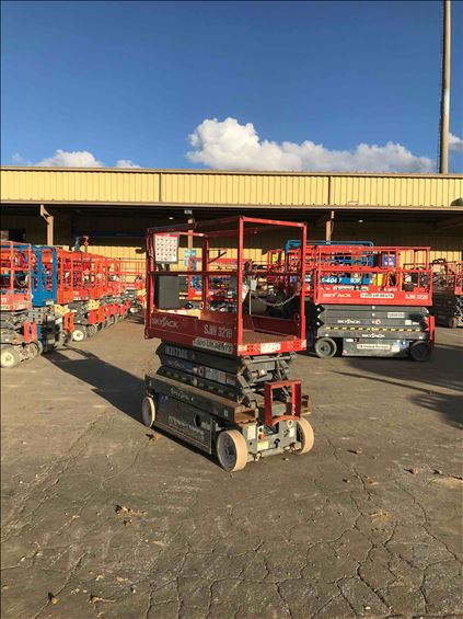 2014 Skyjack SJIII3219 Scissor Lift