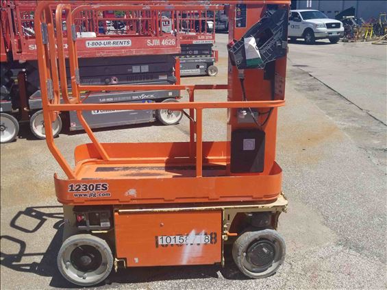 2013 JLG 1230ES Scissor Lift