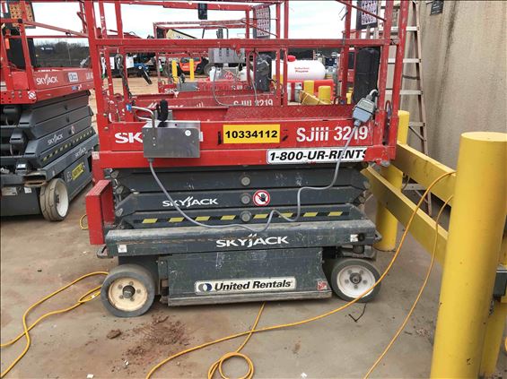 2015 Skyjack SJIII3219 Scissor Lift