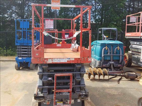 2013 Skyjack SJIII4632 Scissor Lift