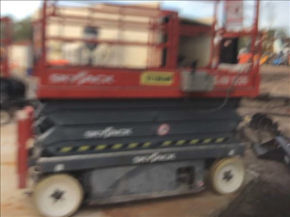 2015 Skyjack SJIII3226 Scissor Lift