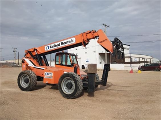 2014 SKYTRAK 10054 Rough Terrain Forklift
