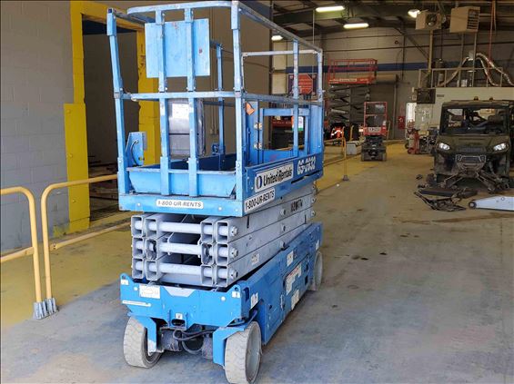 2014 Genie GS-2632 Scissor Lift