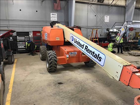 2013 JLG 600S Boom Lift