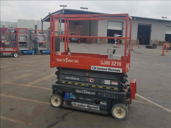 2014 Skyjack SJIII3219 Scissor Lift