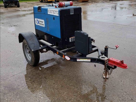 2017 Miller Welders TRAILBLAZER325D Welder