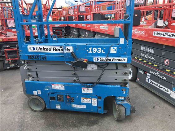 2014 Genie GS-1930 Scissor Lift