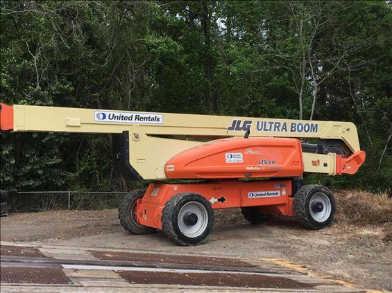 2010 JLG 1250AJP Boom Lift