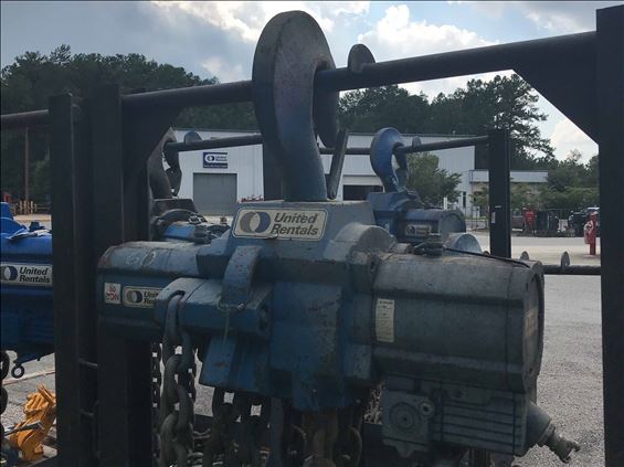 2011 JD NEUHAUS PROFI 50T Hoist
