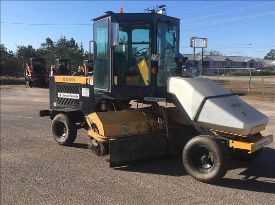 2015 LAY-MOR SM400