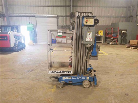 2014 Genie AWP-30SDC Pusharound Lift