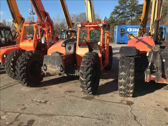 2013 JLG G6-42A