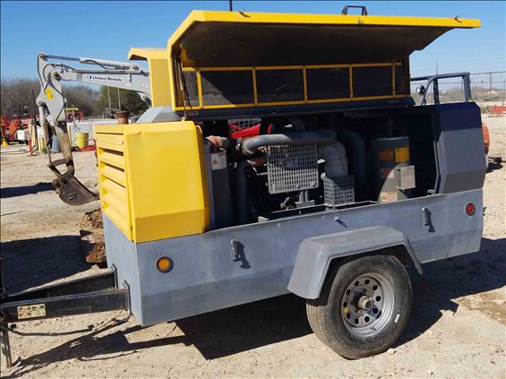 2013 Atlas Copco XAS400JD Air Compressor