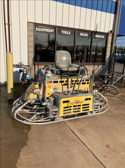 2018 Wacker Neuson CRT48-33K Screed/Trowel