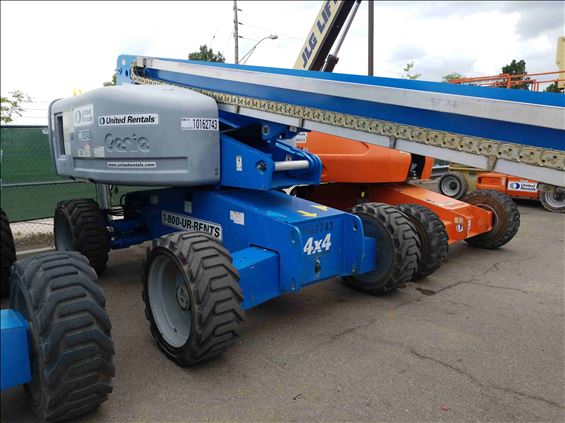 2013 Genie S-65 Boom Lift