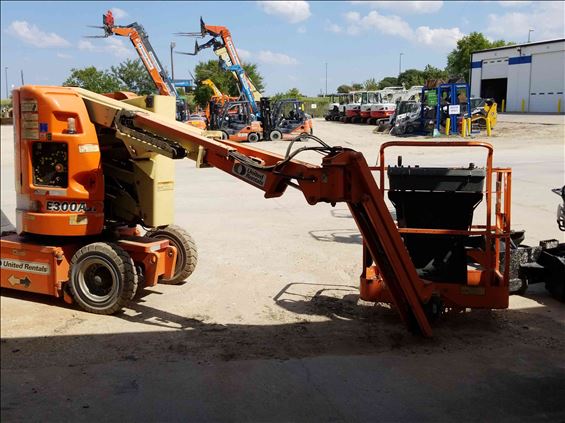 2012 JLG E300AJP Boom Lift