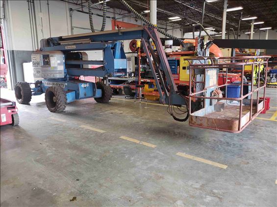 2012 Genie Z-60/34 Boom Lift