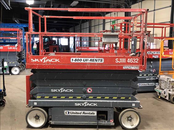 2014 Skyjack SJIII4632 Scissor Lift