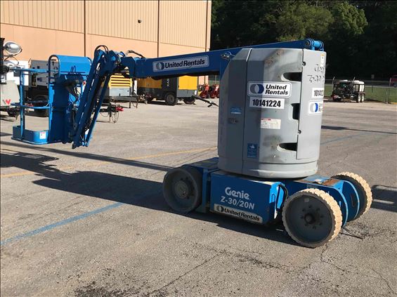 2013 Genie Z-30/20N RJ Boom Lift