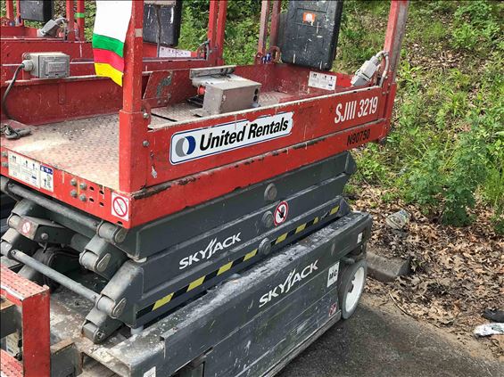 2015 Skyjack SJIII3219 Scissor Lift