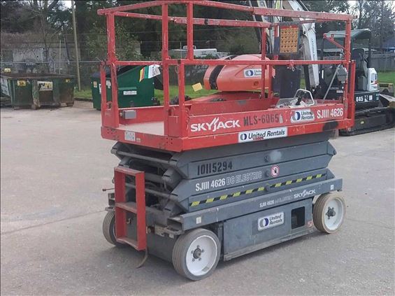 2013 Skyjack SJIII4626 Scissor Lift