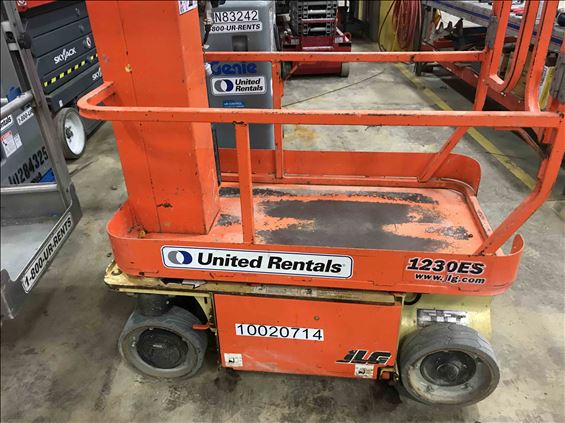 2012 JLG 1230ES Scissor Lift