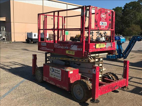 2015 MEC 3259 ERT Scissor Lift