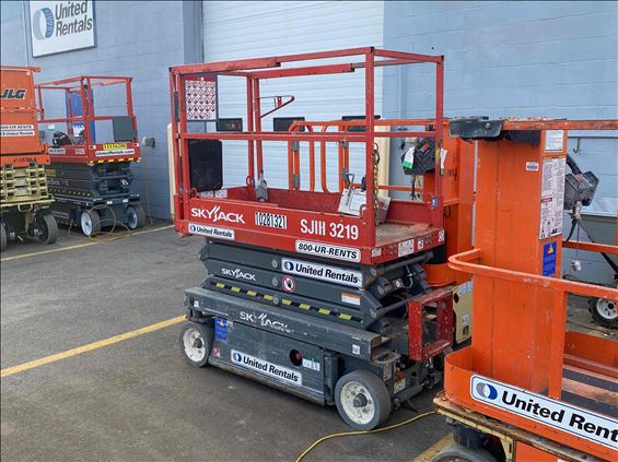 2014 Skyjack SJIII3219 Scissor Lift