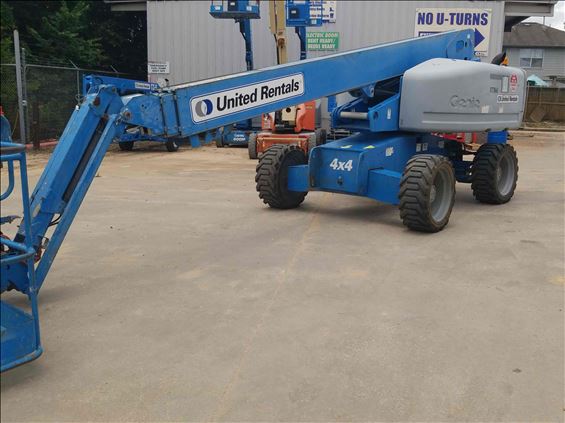 2013 Genie S-65 Boom Lift