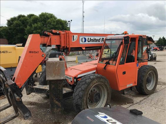 2013 SKYTRAK 10054 Rough Terrain Forklift