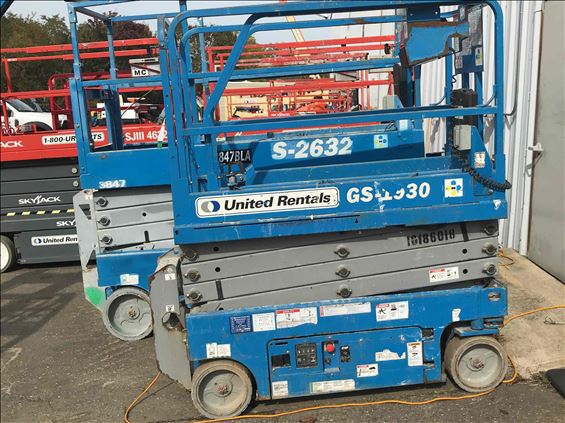 2013 Genie GS-1930 Scissor Lift