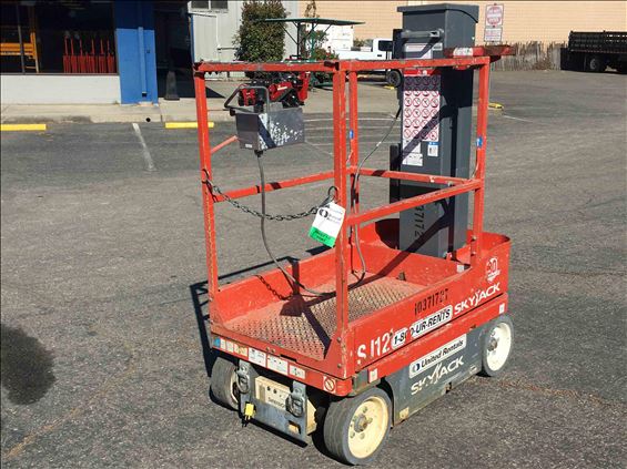 2015 Skyjack SJ12 Scissor Lift