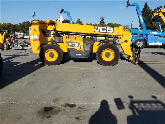 2013 JCB 509-42 S Rough Terrain Forklift