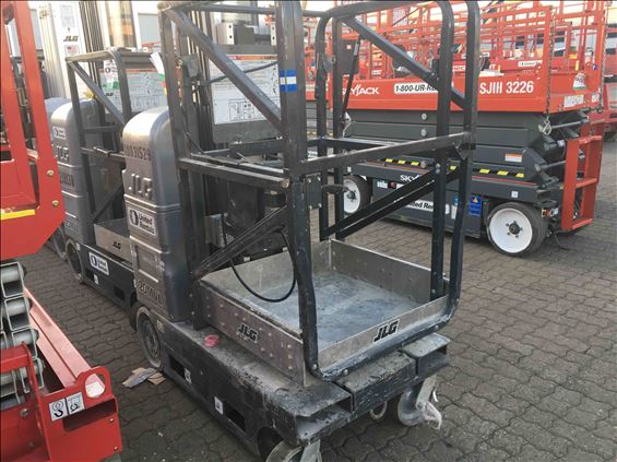 2012 JLG 20MVL Scissor Lift
