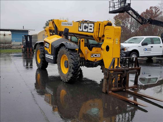 2014 JCB 509-42 S Rough Terrain Forklift