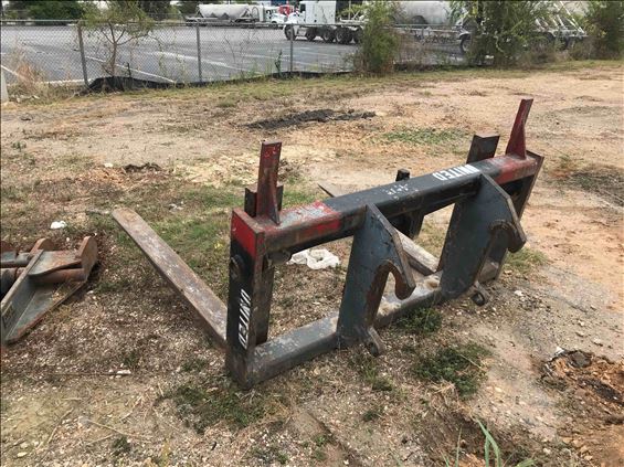 2011 Case QC600CUF10696M Earthmoving Attachment