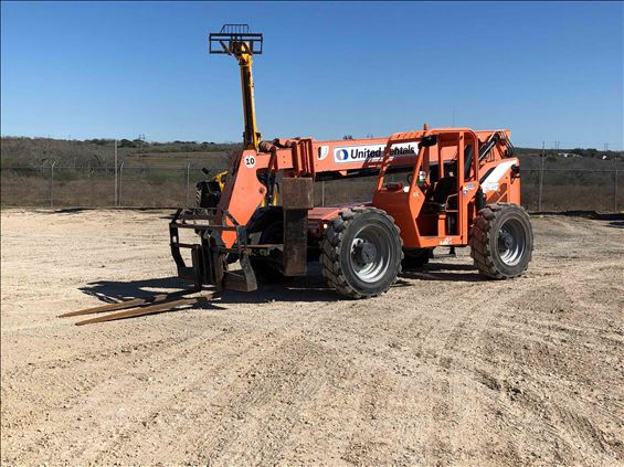 2014 SKYTRAK 10054 Rough Terrain Forklift