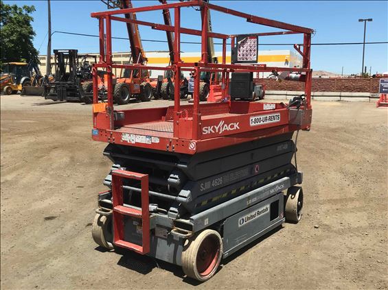 2013 Skyjack SJIII4626 Scissor Lift