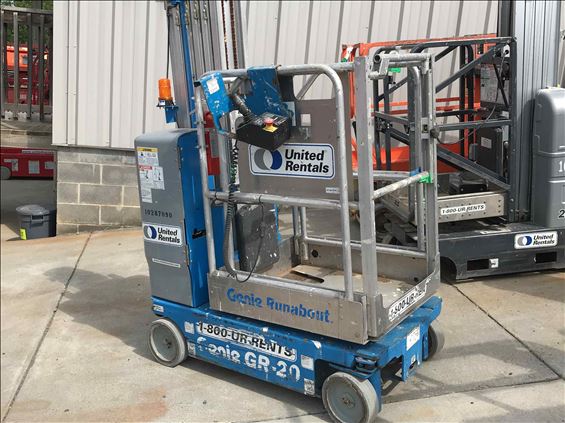 2014 Genie GR-20 Scissor Lift