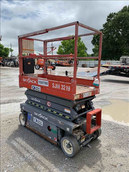 2014 Skyjack SJIII3219 Scissor Lift