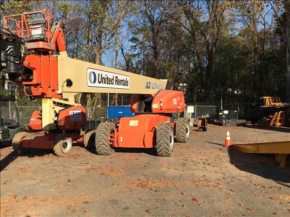 2009 JLG 1350SJP Boom Lift