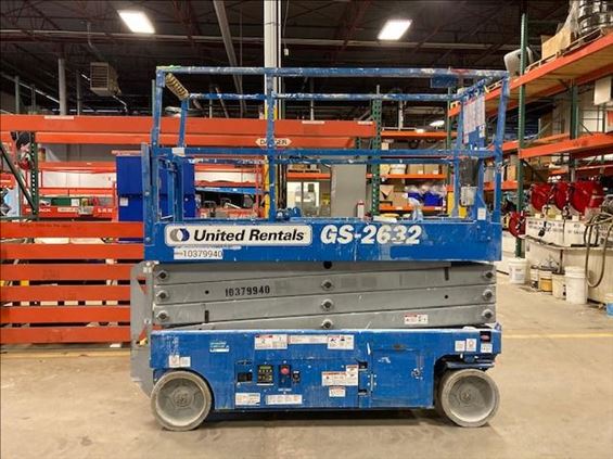 2015 Genie GS-2632 Scissor Lift