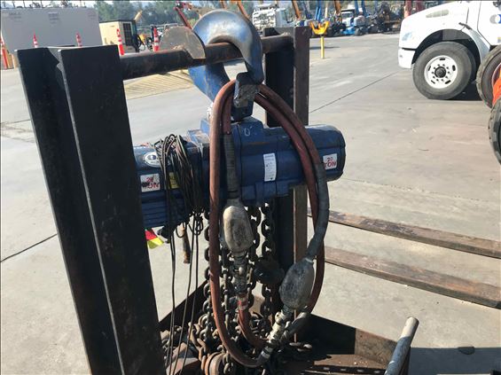 2013 JD NEUHAUS PROFI 16/20TI Hoist