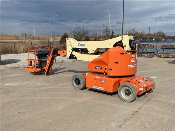 2014 JLG E400AJPN Boom Lift