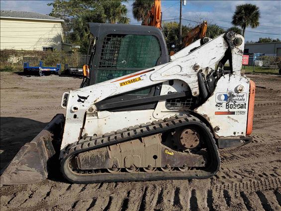 2015 Bobcat T750