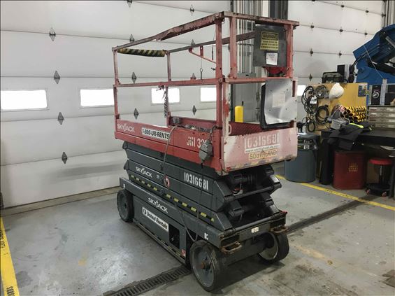 2014 Skyjack SJIII3226 Scissor Lift